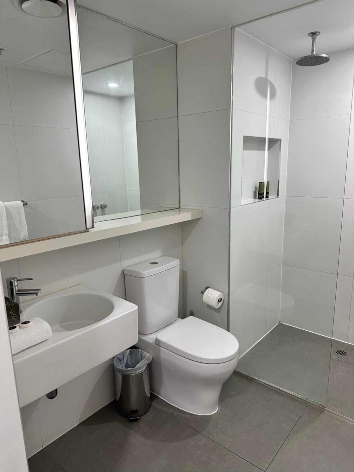 Adele Apartment Hotel East Melbourne Luaran gambar